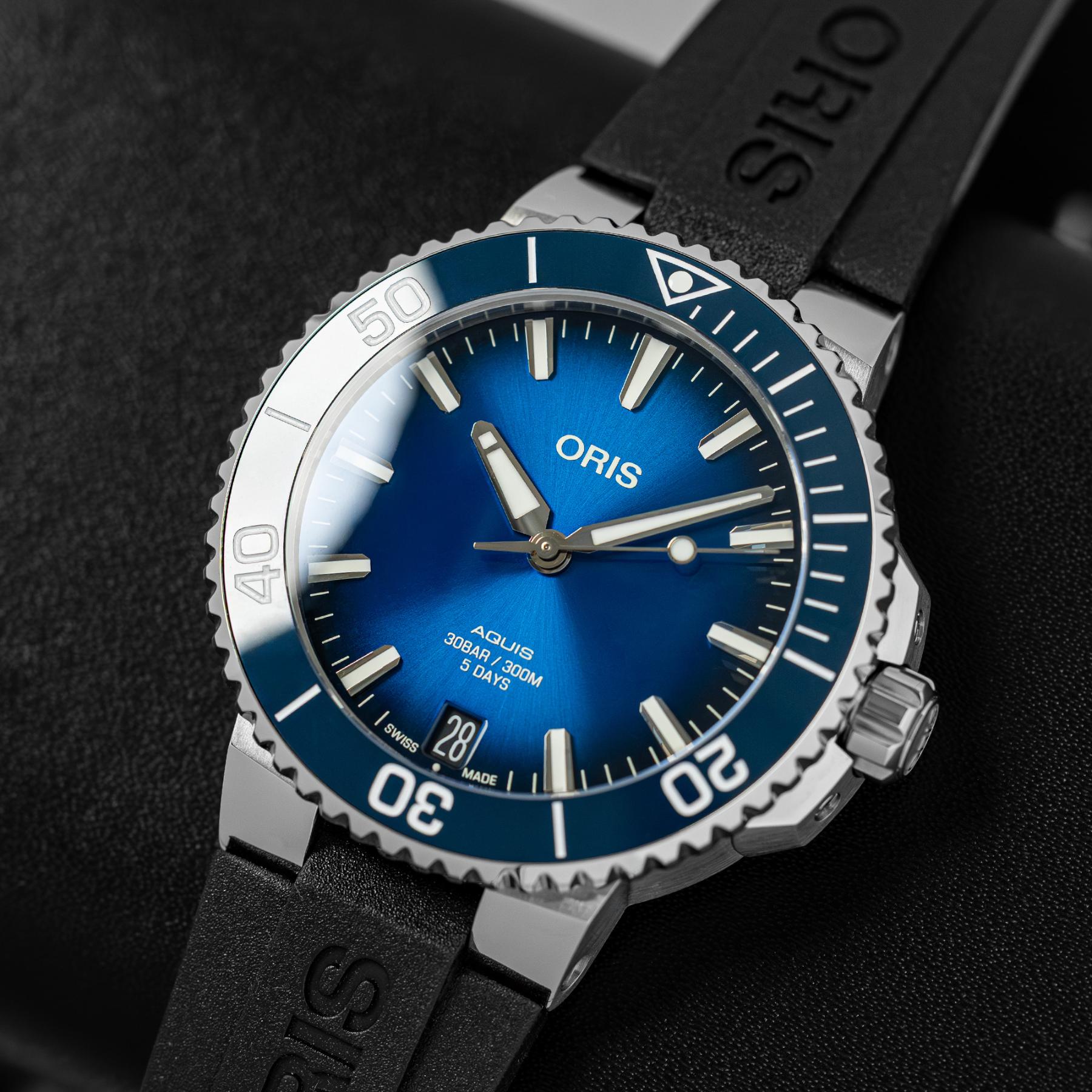 Oris Aquis Date Calibre 400 | Dallas Oris – Lone Star Timepieces