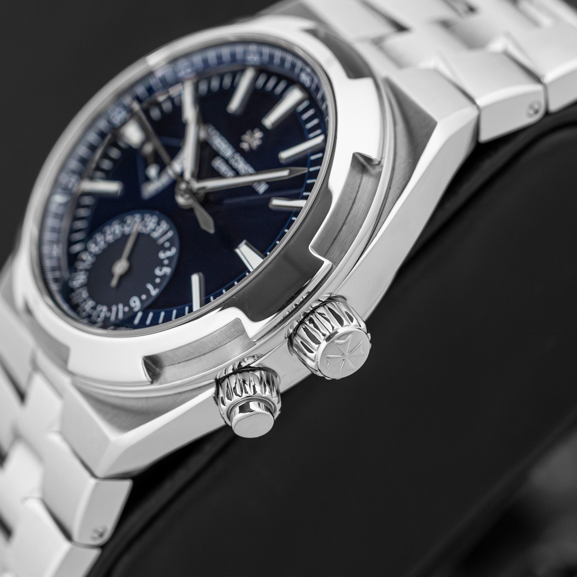 B334 Vacheron Constantin Overseas Dual Time 7900V/110A-B334 | Dallas ...